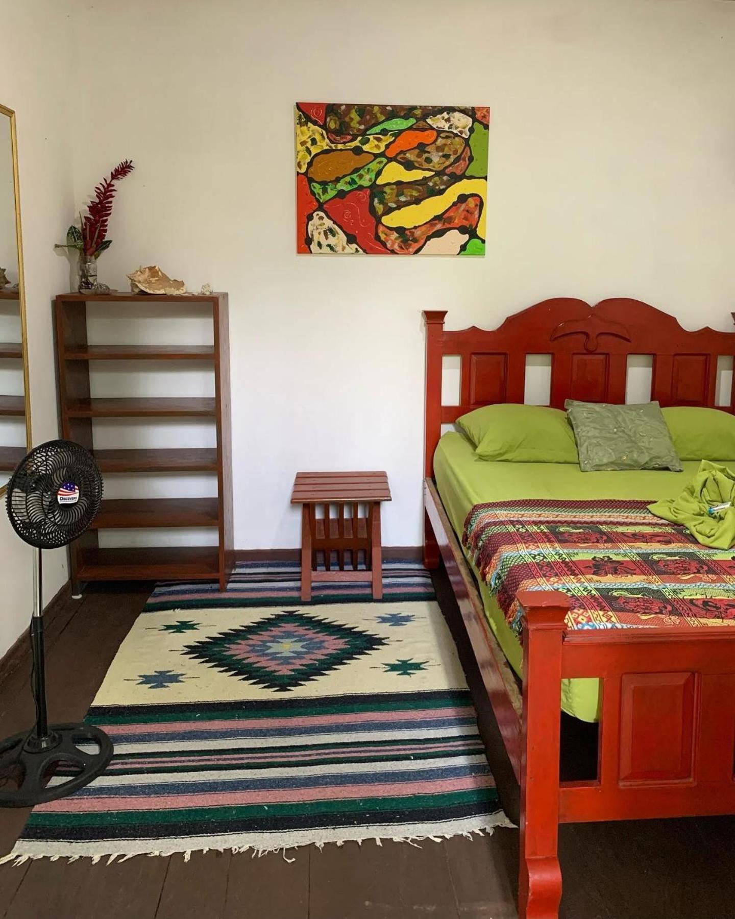La Y Surf Camp Hotel Bocas del Toro Eksteriør billede