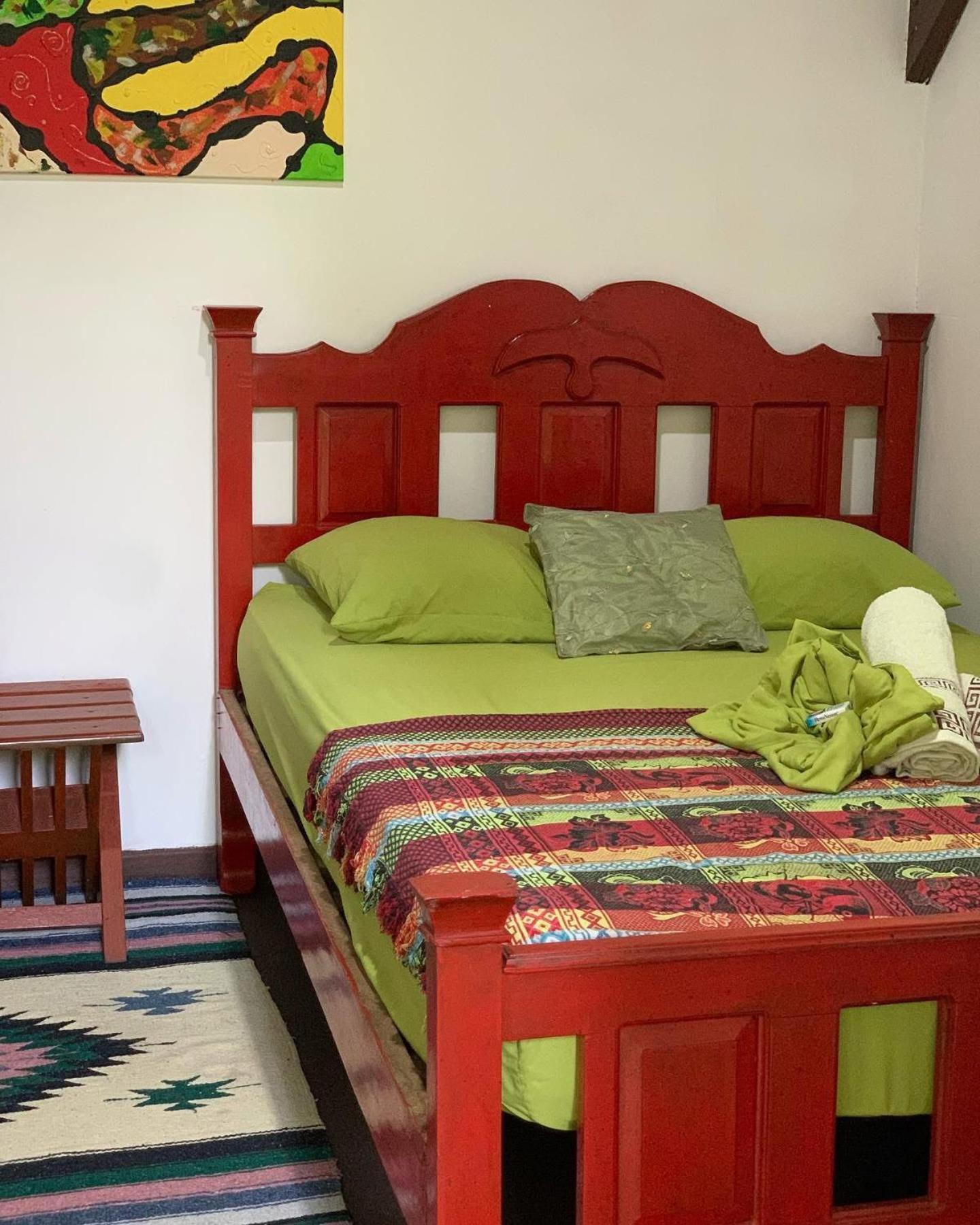 La Y Surf Camp Hotel Bocas del Toro Eksteriør billede