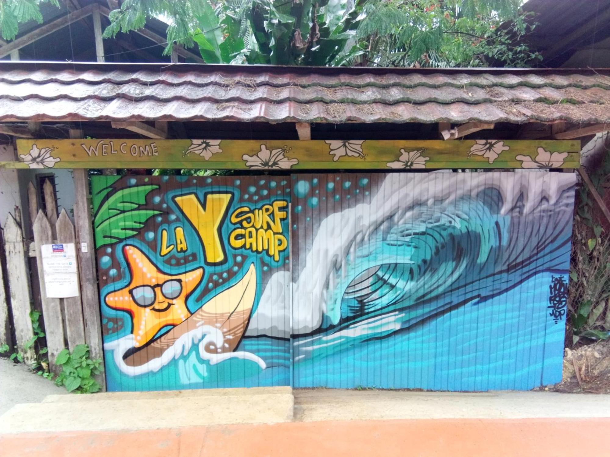 La Y Surf Camp Hotel Bocas del Toro Eksteriør billede