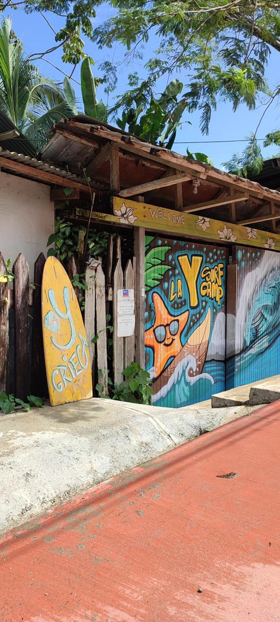 La Y Surf Camp Hotel Bocas del Toro Eksteriør billede